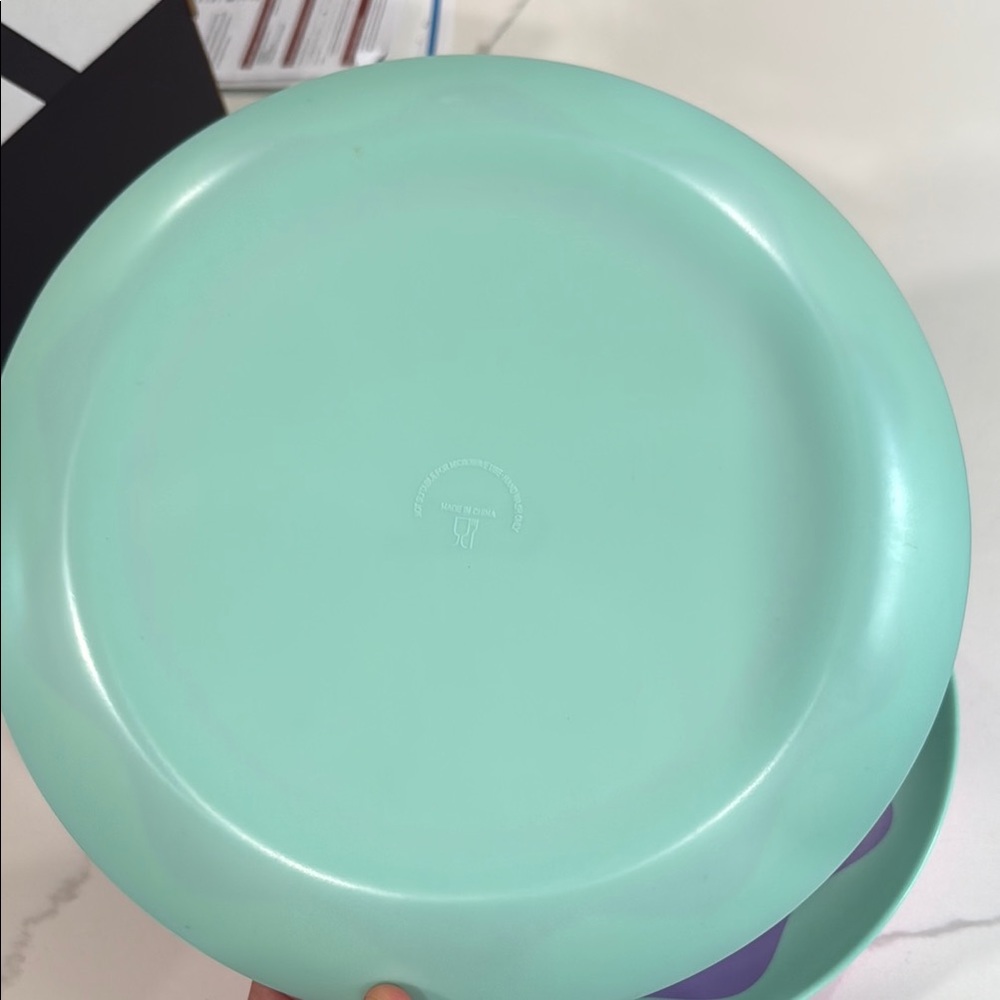 Colorful Plate Set with 'Eat' Design - Picture 5 of 13